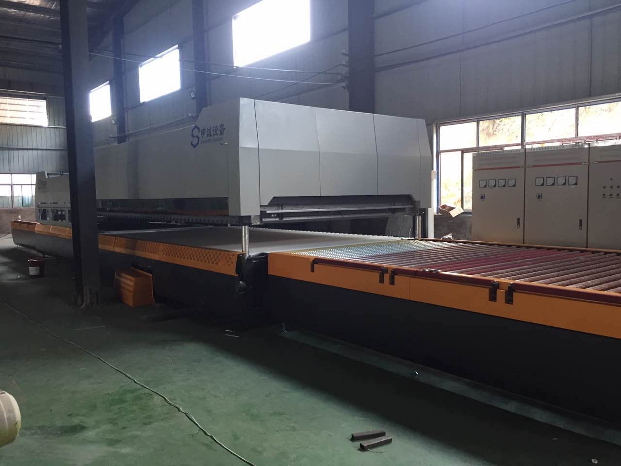 對于鋼化爐重要部位我們該如何進行維修保養？