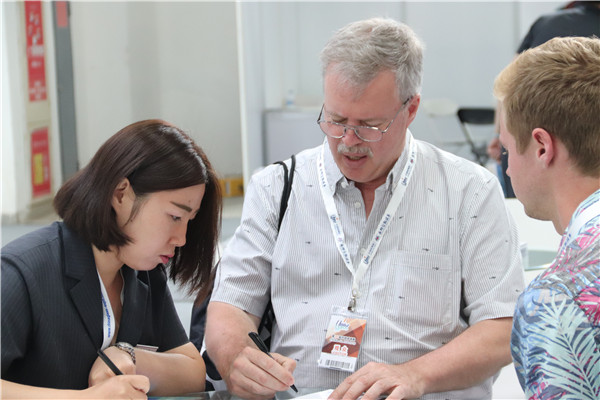 玻璃深加工設備企業-申誠與30屆中際玻璃工業技術展覽會 玻璃深加工設備企業-申誠與30屆中際玻璃工業技術展覽會